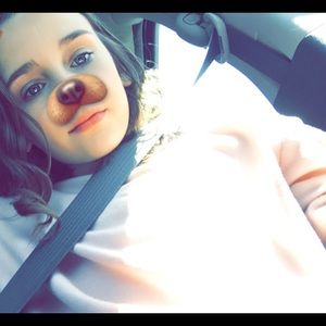 Meet your Posher, Addison